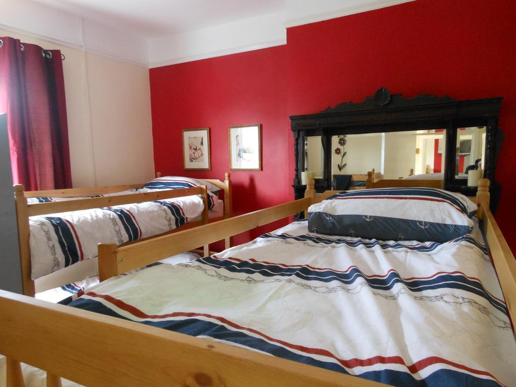 Loughcrew Megalithic Hostel Millbrook Номер фото